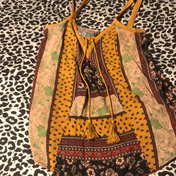 Colorful Tank - Picture 3 of 4